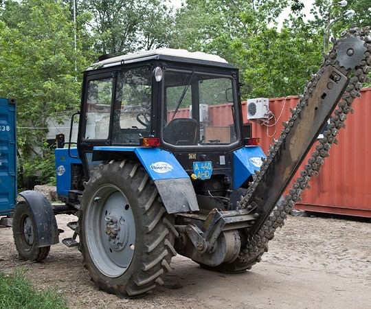 Траншеекопатель в аренду в Майкопе и  Республике Адыгея